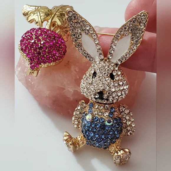 Easter bunny brooch enamel butterflies flowers wreath rhinestones New STUNNING - Picture 8 of 10